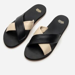 Frances Valentine Black/oyster Crossover nappa Sandals / slides size 8.5
